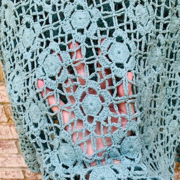 Anna Gray silk sweater - Picture 3 of 12